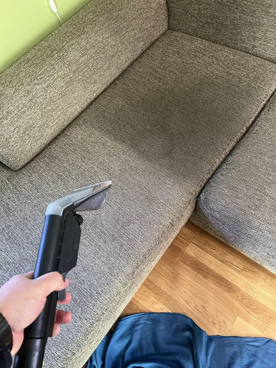 تنظيف الكنب والمجالس